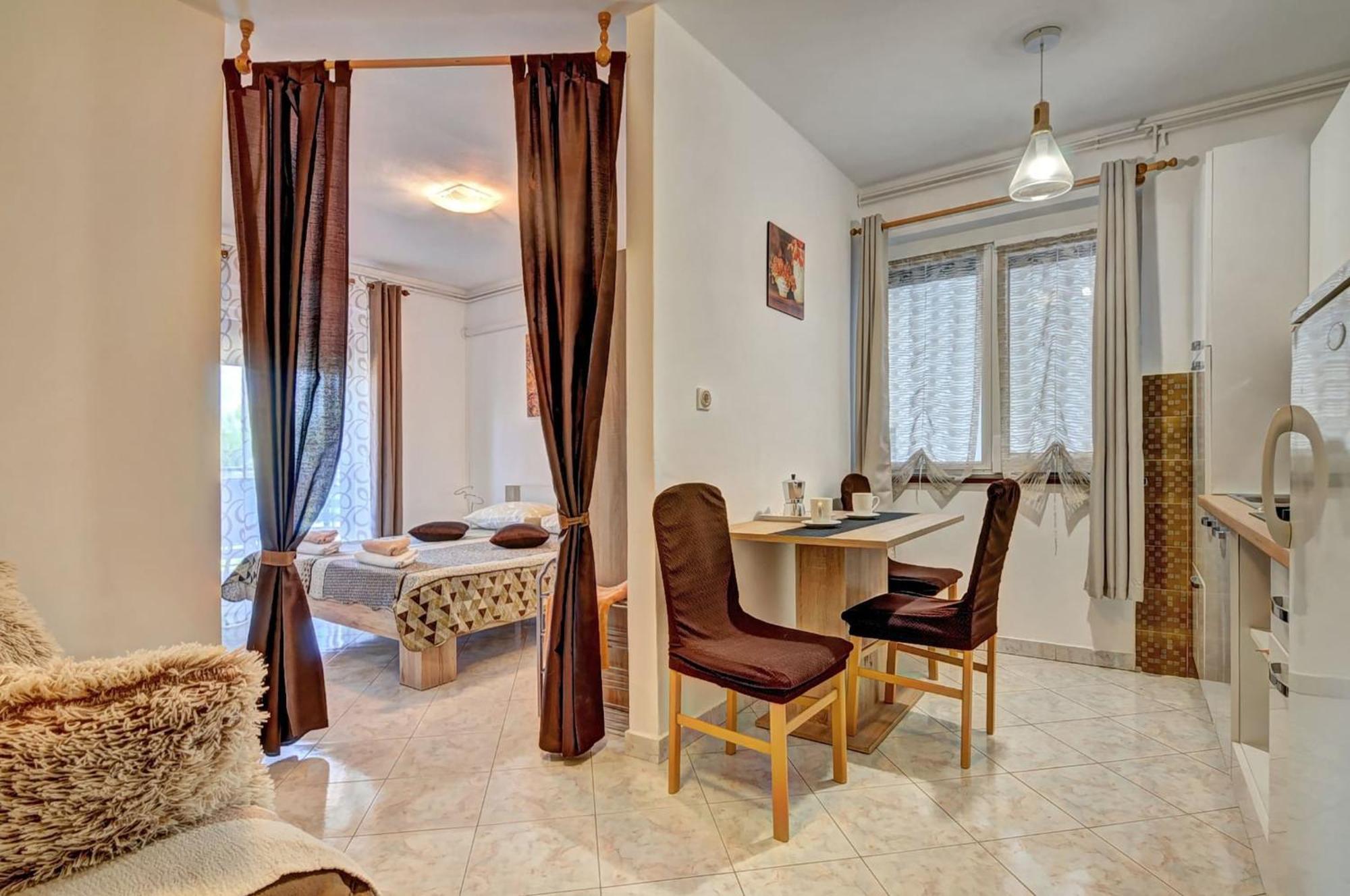 Lovely Apartments In Valbandon Fažana Exterior foto